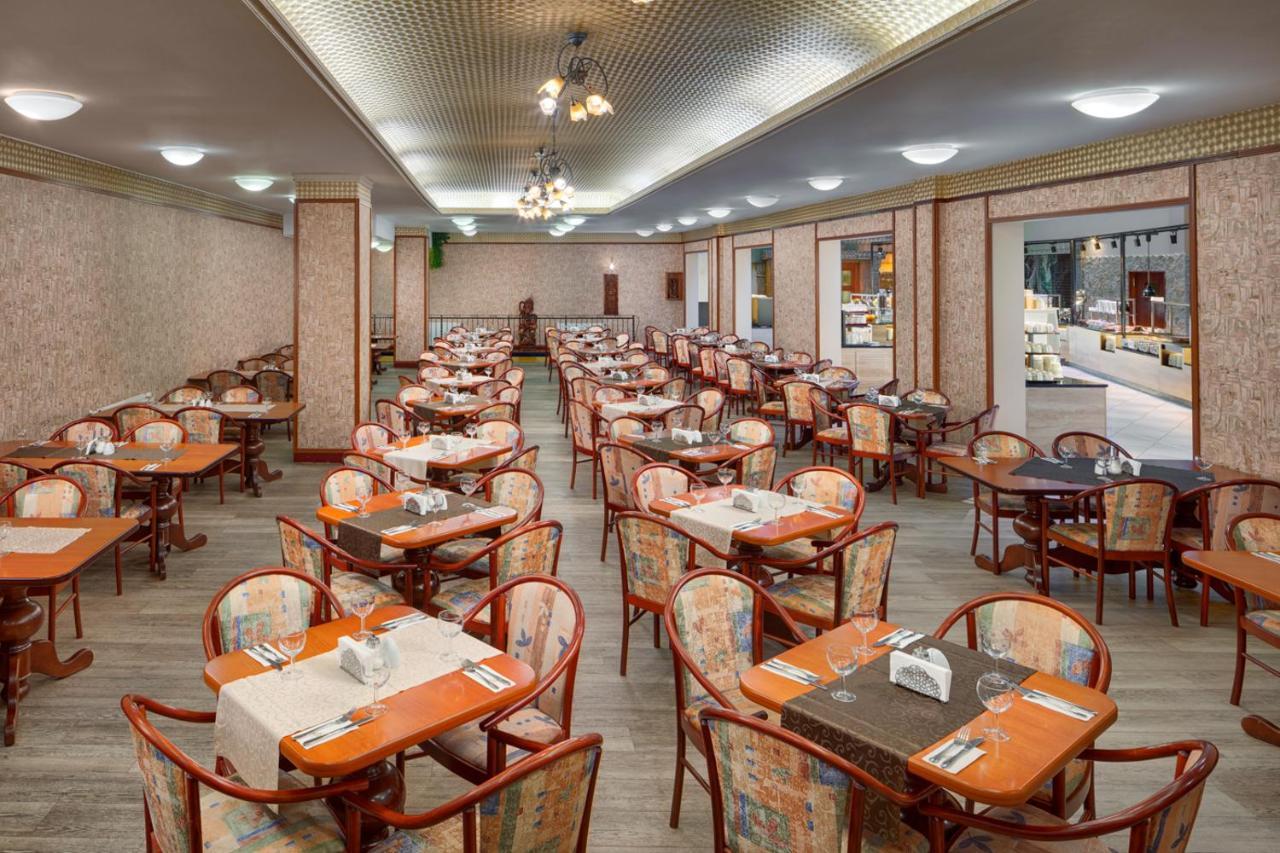 Wellness Hotel Babylon Liberec Ngoại thất bức ảnh