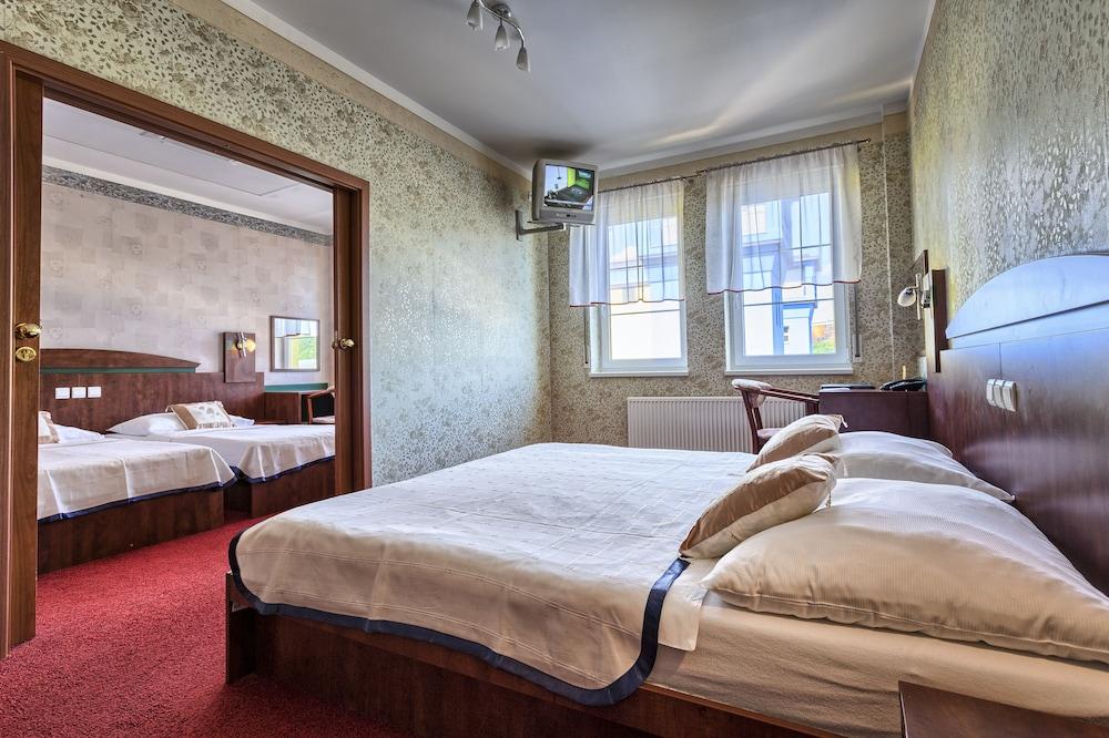 Wellness Hotel Babylon Liberec Ngoại thất bức ảnh
