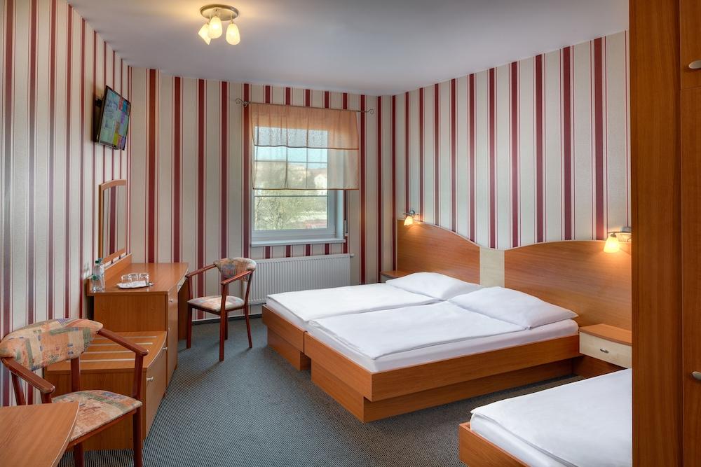 Wellness Hotel Babylon Liberec Ngoại thất bức ảnh