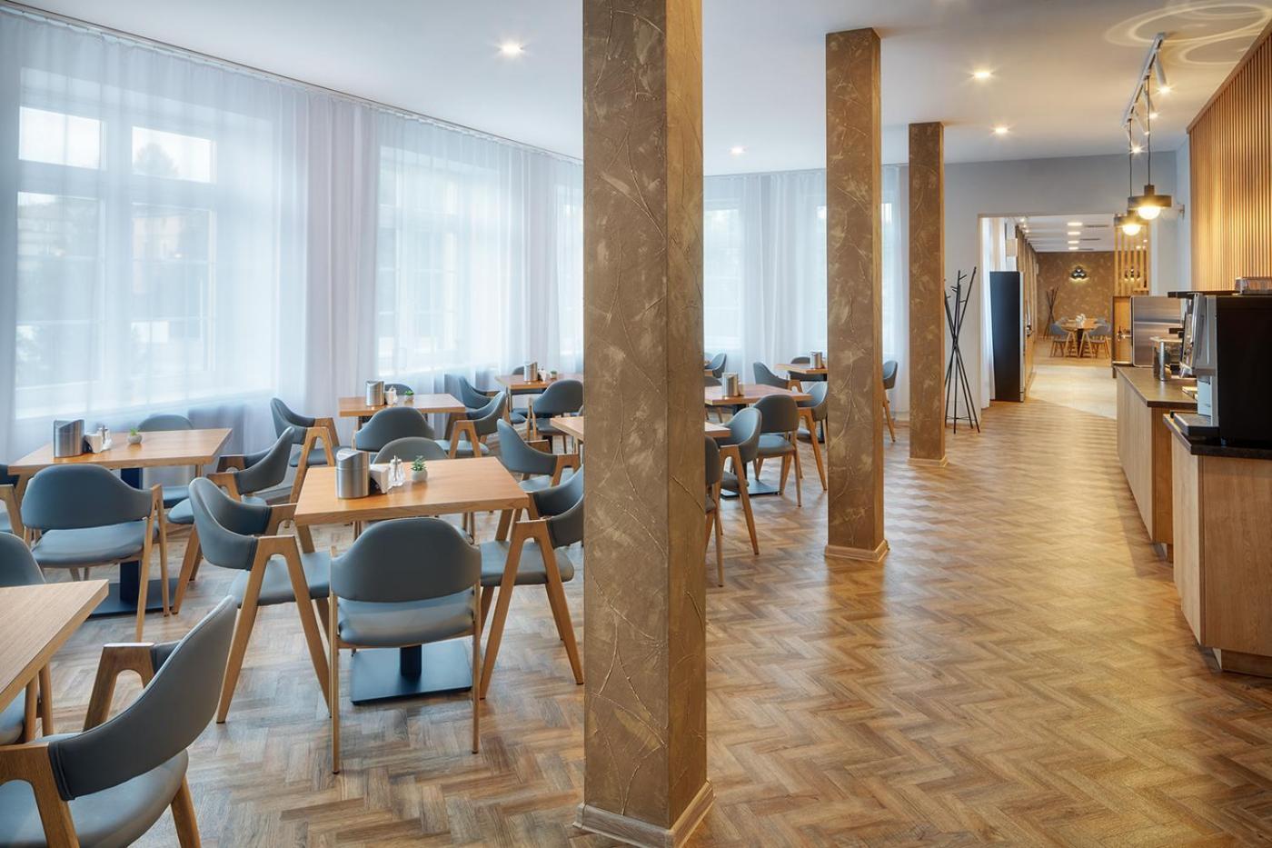 Wellness Hotel Babylon Liberec Ngoại thất bức ảnh