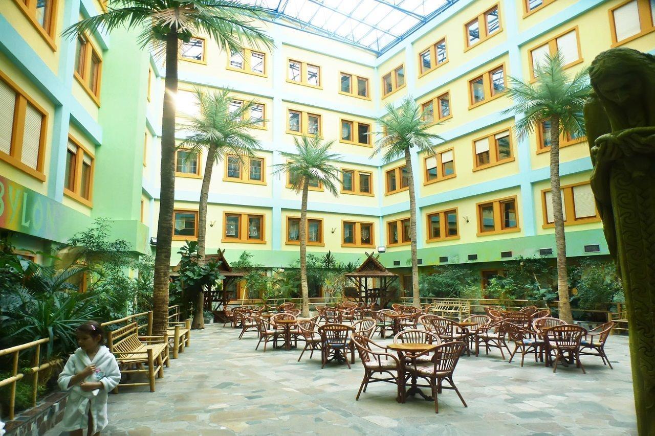 Wellness Hotel Babylon Liberec Ngoại thất bức ảnh