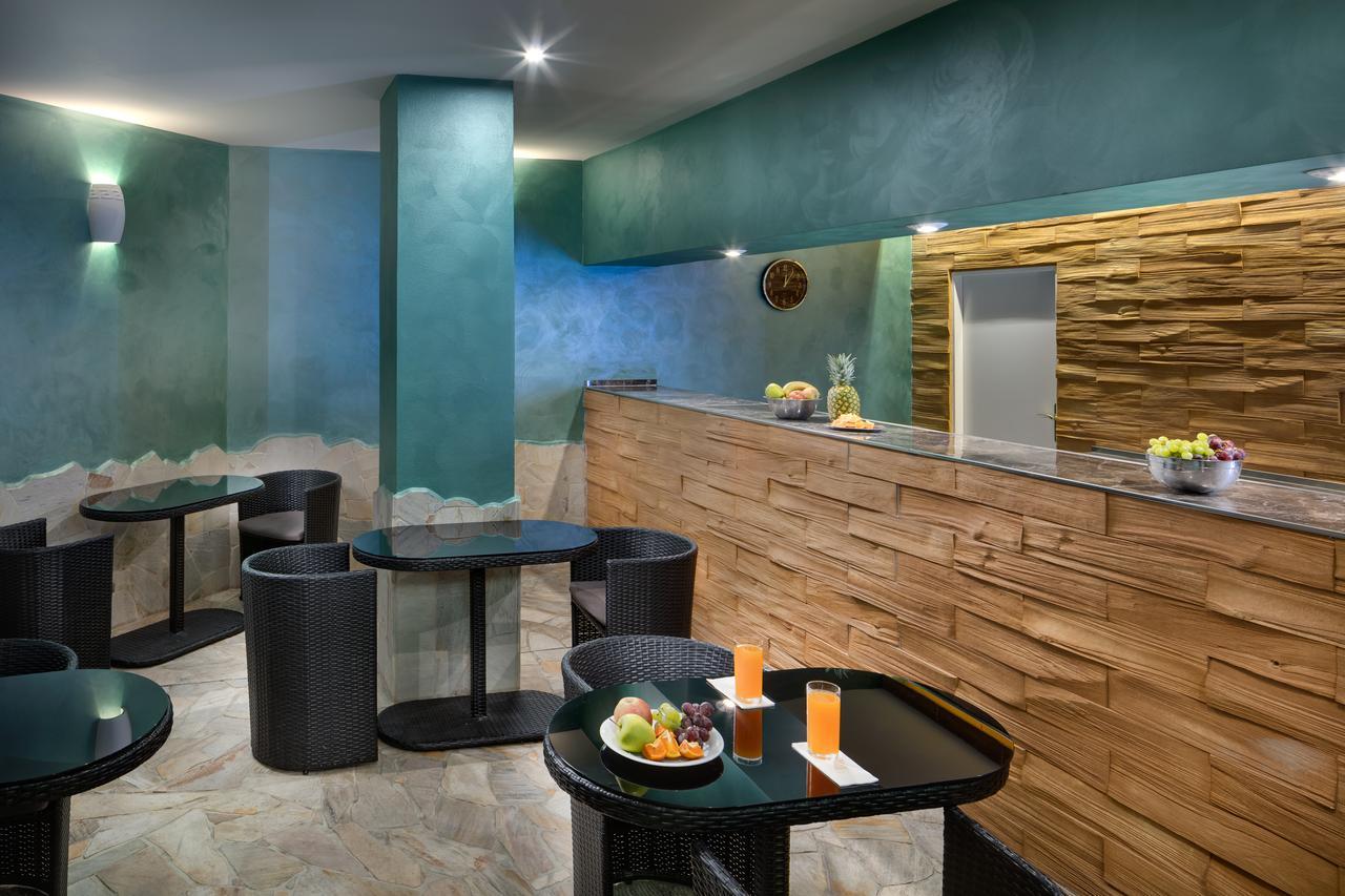Wellness Hotel Babylon Liberec Ngoại thất bức ảnh
